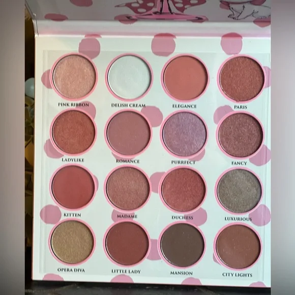 Disney Aristocats Eyeshadow Palette - Picture 3 of 3